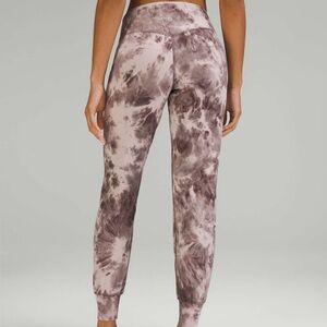Lululemon align Tie-Dye Jogger Pants Diamond Dye mink berry size 2
